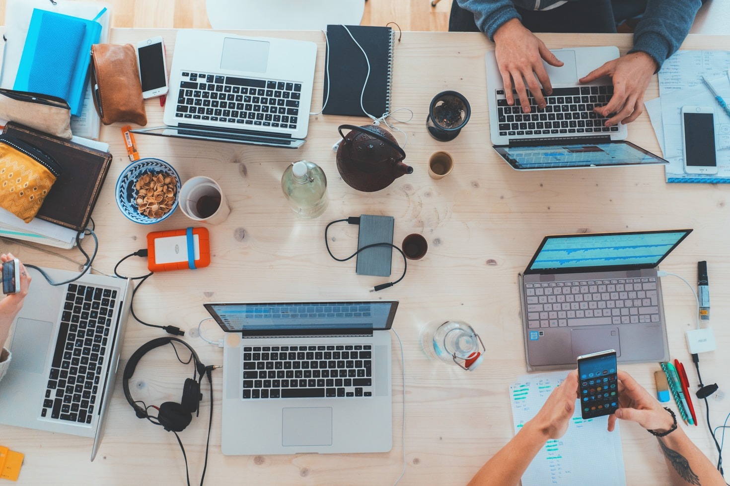 The Anatomy of a Viral Trend